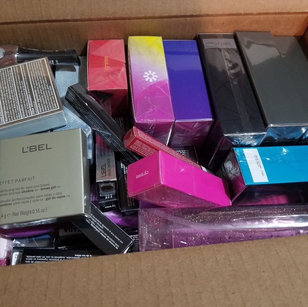 One Surprise Lbel Or Cyzone product